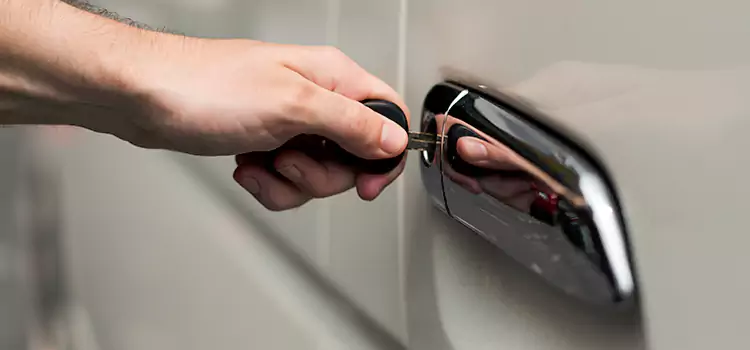 Why Choose Our Auto Locksmith Team in Biloxi, MS?